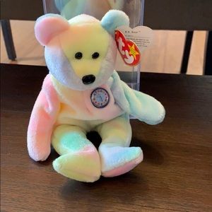 B.B Bear Beanie Baby
